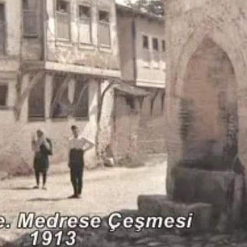 Muradiye Çeşmesi (Esence Açık Garaj Kapatma Sistemleri)