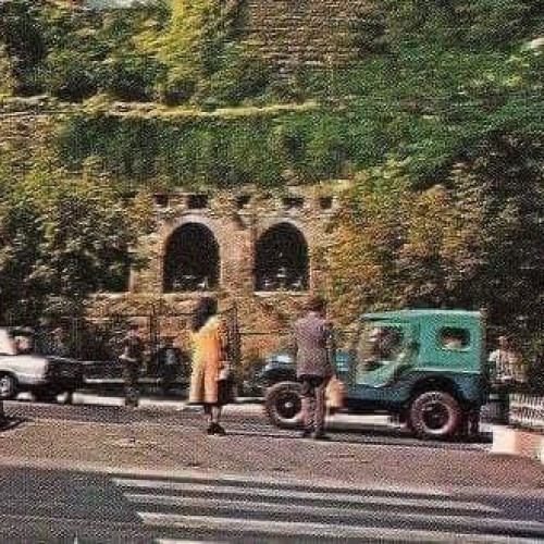 Tophane Bayırı (Esence Garaj Sundurma Modelleri)