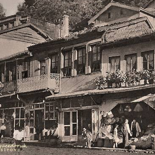 Yıl 1980 Altıparmak Arap Şükrü Eski Bursa Fotoğrafları